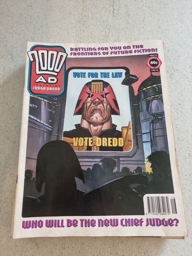 11 editions of 2000ad from 1994 to 1999