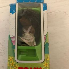 Sylvanian Families Abigail Bramble Hedgehog Sister