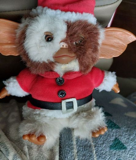 Gremlin Gizmo; Santa (1650)