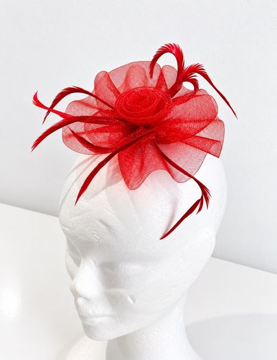 Pre Owned Elegant Red Feather & Mesh Fascinator Clip / Brooch