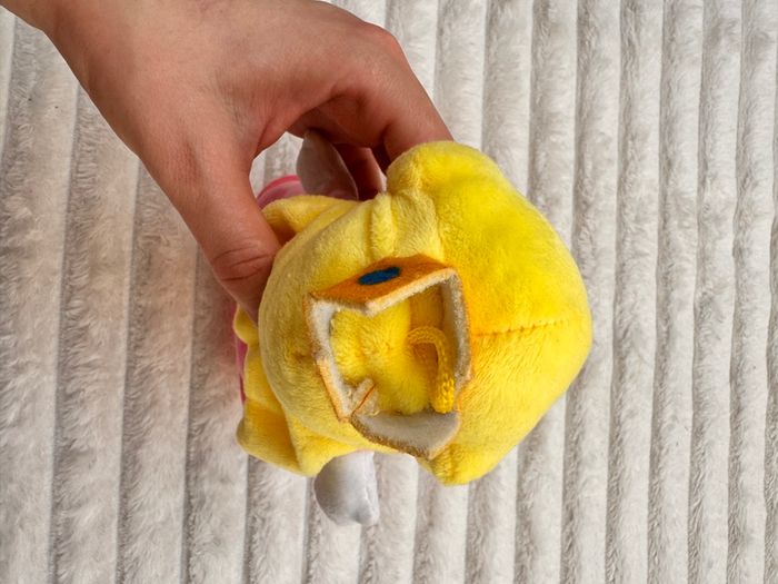 Nintendo Super Mario Princess Peach Plush approx. 20 cm. Used Please see photos