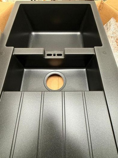 Kitchen Sink 1 and a half bowl Composite Quartz Grey