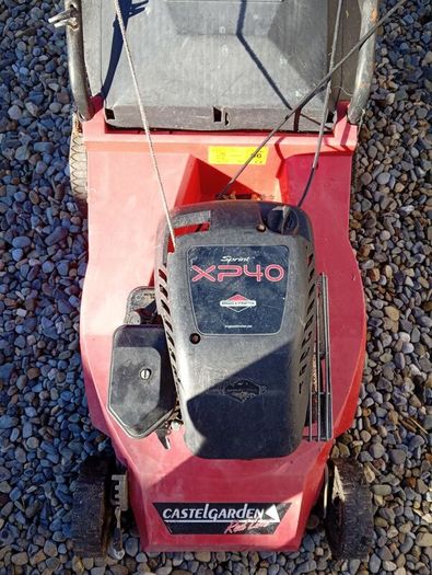 Briggs and Stratton lawnmower