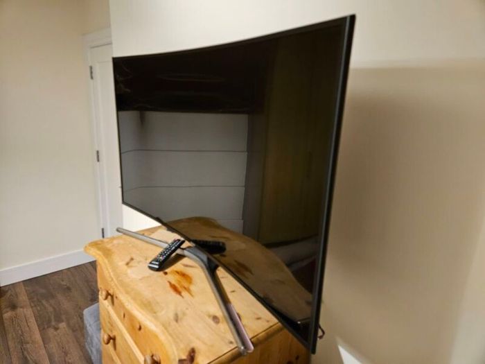49'' Samsung Curved 4K  HD Smart LED TV