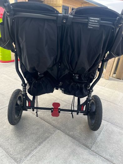 Outnabout Double Buggy V4 + accessories