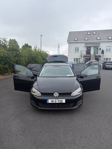 Volkswagen Golf - Automatic Petrol