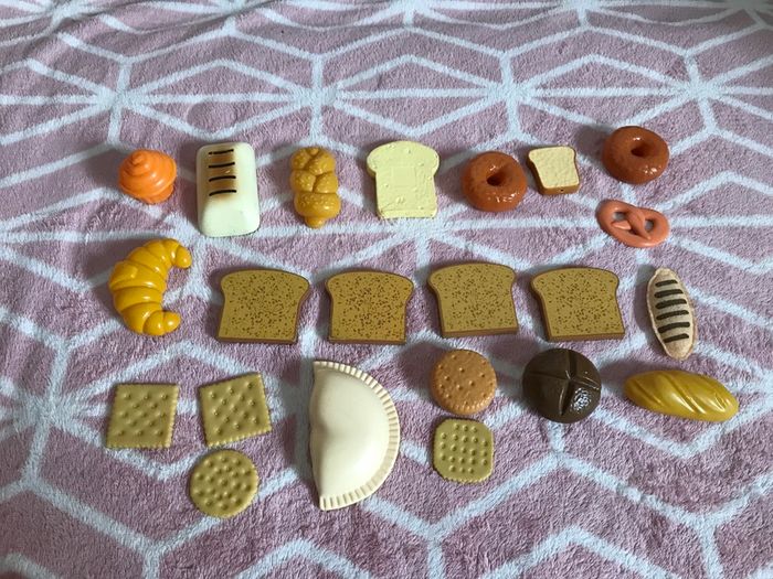 Kids food toys
