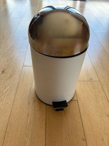 bathroom bin