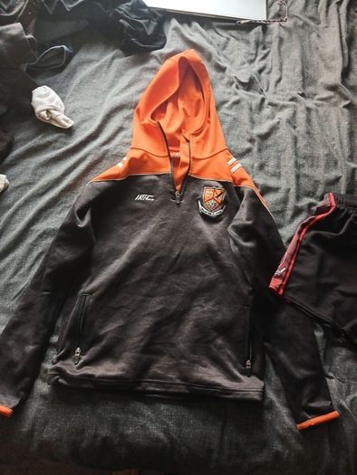 ballinteer st johms hoodie and shorts