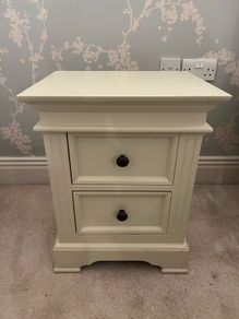 Pair of Cream 2-Drawer Bedside Lockers