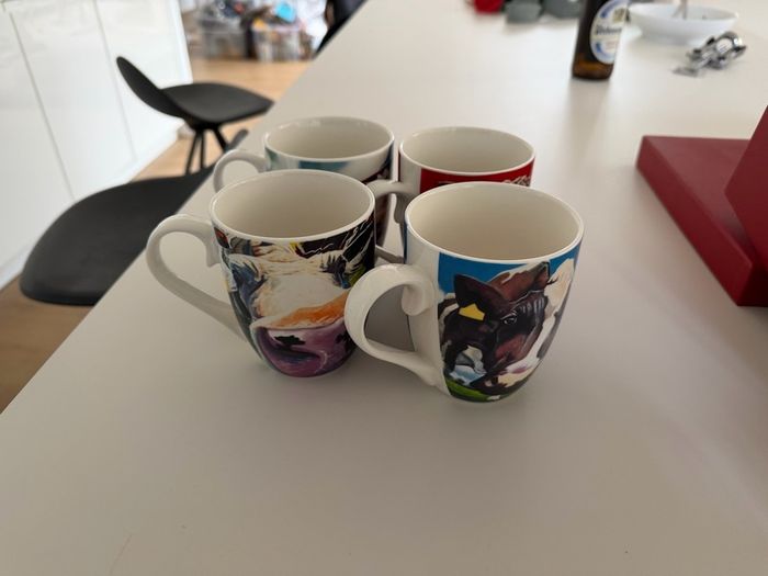 mugs