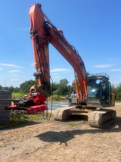 Disc mulcher to suit 20 ton digger