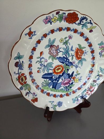 Serving Plate Booths "The Pompadour"