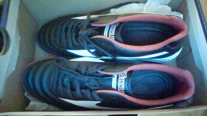 astro turf Mizuno Morelia Sala Classic IN - size 9
