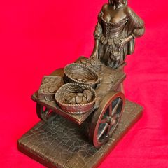 Genesis Molly Malone cold-cast bronze figurine  , Ornament
