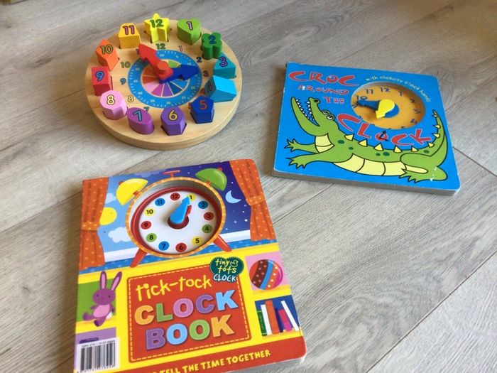 Wooden Toy clock