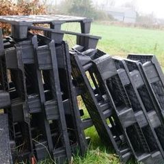 Plastic pallets
