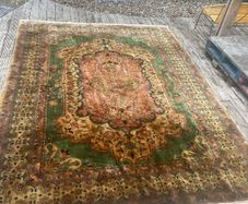 Exceptional Large Rug  300 x 240 cm