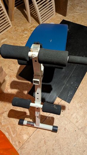 Abs bench