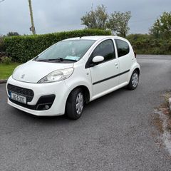 2013 Peugeot 107 1.0 petrol 5-door manual