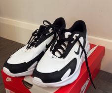 nike air max bolt