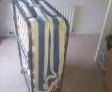Fold away single bed