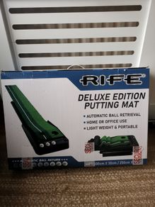 Rife delux edition Putting mat unopened