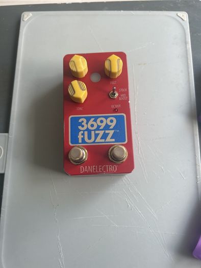 Danelectro fuzz