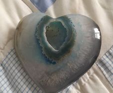 ORNAMENT - Onyx Agate Crystal Heart