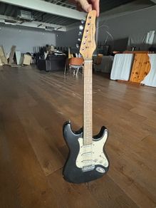 electric guitar