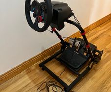 Logitech driving force racing wheel for PS4 & PS5