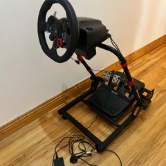 Logitech driving force racing wheel for PS4 & PS5
