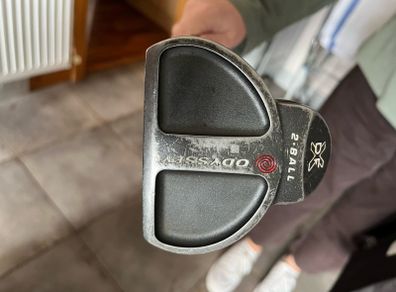 Odyssey 2 ball  putter.