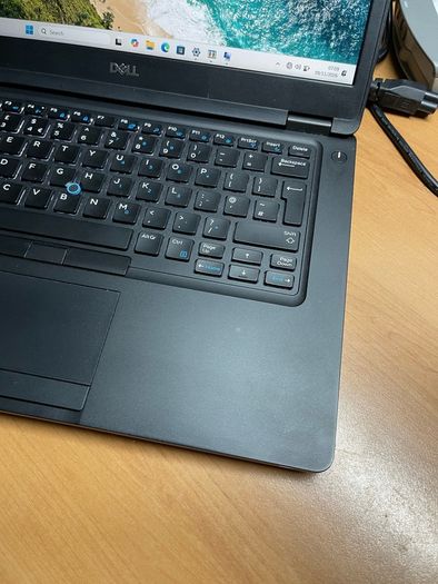 Dell Latitude 5490 i5 pro 8/256 Windows 11 pro