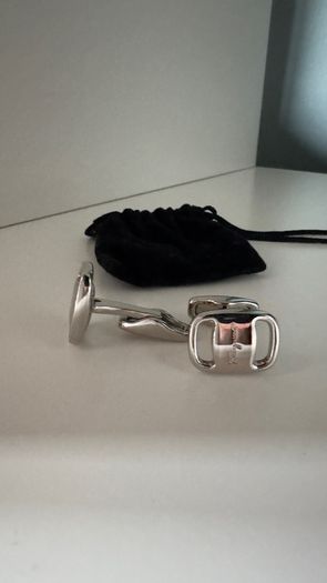Cufflinks
