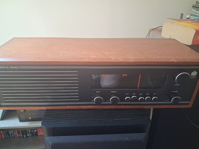 roberts radio from 1976