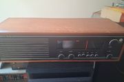 roberts radio from 1976