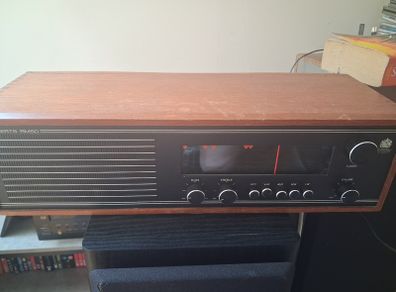 roberts radio from 1976
