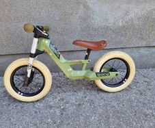 Retro collectible kidds bike.