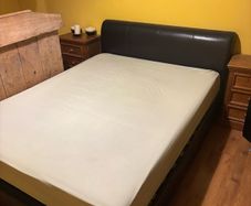 leather king size bed
