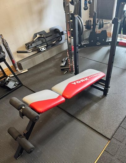 York Adjustable Weights Bench