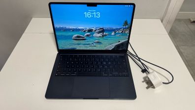 Apple MacBook Air M2