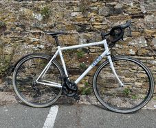 Genesis Equilibrium Steel Road Bike