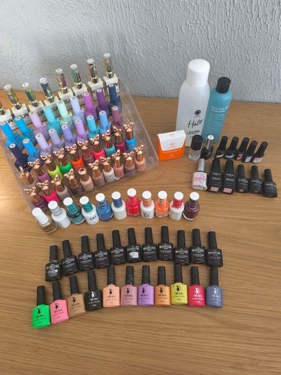 Nail Tech Manicure Bundle