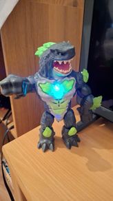 Beast Lab Shark Beast Creator Experiment Action Figure Light & Sound Tested