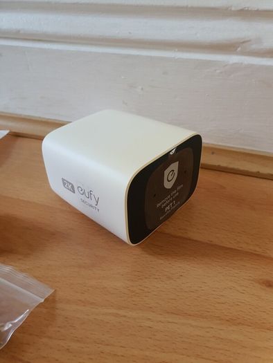 Eufy C210 Solocam