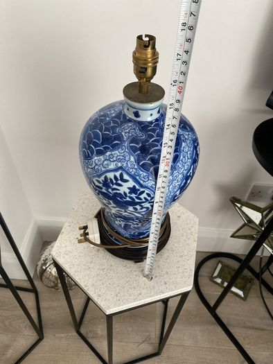 Large table lamp