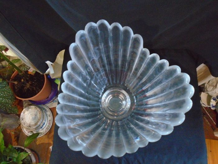 Decorative hand made art glass night light/candle holder