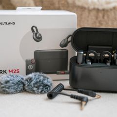 Hollyland Lark M2S (2TX + 2RX) Wireless Lavalier Microphone  for camera or phone