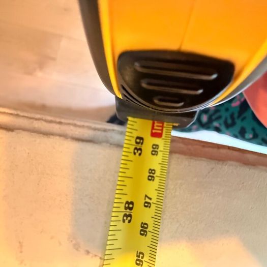 Ex Shop display table 47 width  39 length 30hight